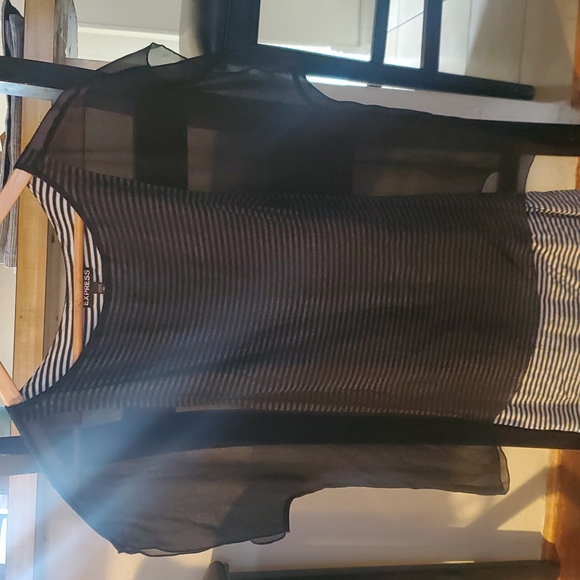 EXPRESS - Picture 1 of 2